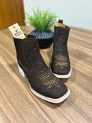 Botina Henry - Couro Tilápia Marrom/Bordado Florão Laranja