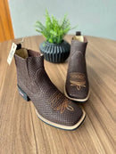 Botina Andre - Couro Tilápia Marrom/ Bordado Florão Laranja