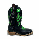 BotaFaca Escudo\n                                    - Couro Látego Preto | Bordado Verde Neon | Solado de Madeira