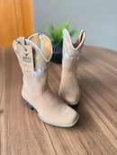 Texana Cecília Infantil - Couro Nobuck Areia/Bordado Flores Branco e Bege