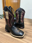 Texana Eduardo - Couro Látego Preto/ Bordado Ramos Vermelho e Bege