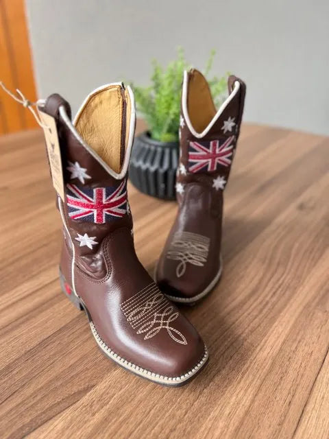 Texana Tom Infantil - Couro Látego Marrom/Bordado Bandeira Reino Unido
