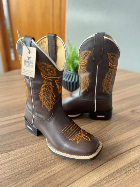 Texana Benício - Couro Látego Marrom/Bordado Touro Laranja