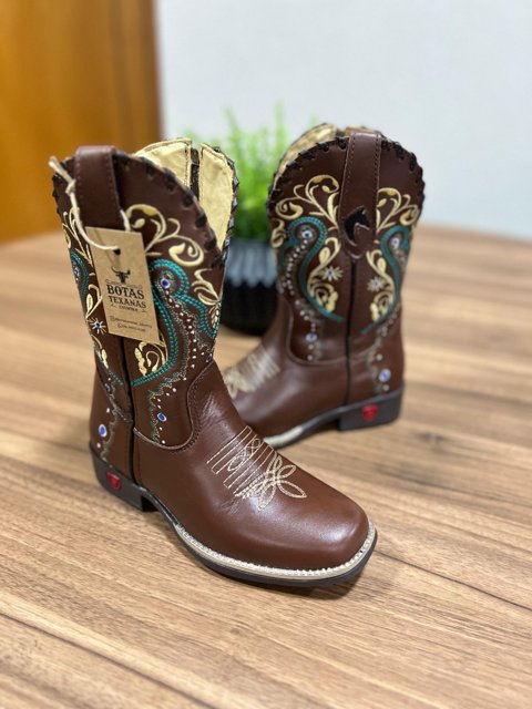 Texana Alice Infantil - Couro Látego Marrom/Bordado Tribal Verde e Bege com Trice