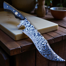 Faca Artesanal em Aço Damasco – Edição Colecionador – Padrão Aleatório – 11" Lâmina