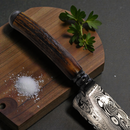 Faca Artesanal em Aço Damasco – Edição Colecionador – Padrão Aleatório – 9 Lâmina