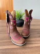 Texana Helena Infantil - Couro Horse Nescau/Bordado Touro 3D Rosa