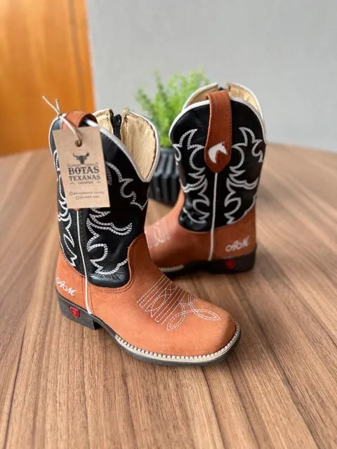 Texana Enrico Infantil - Couro Látego Preto e Horse Telha/Bordado Ramos Branco