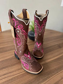 Texana Alice - Couro Horse Nescau/Bordado Tribal Rosa com Padroeira