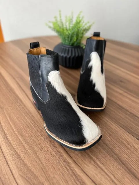 Botina Gabriel - Couro Holandês/ Sem Bordado