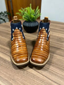 Botina Luís - Couro Pinhão Queimado Tatu/ Bordado Americana