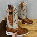 BotaFaca Bruto \n                                    - Couro Cano Napa Flay Bege | Couro Gáspea Latego Mostarda Estilizado em Dinossauro | Bordado Bege e Marrom