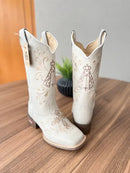 Texana Maria - Couro Off-White/Bordado Padroeira